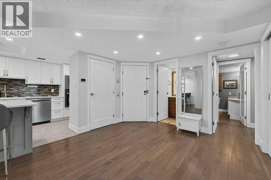 230, 1304 15 Avenue SW — photo 5