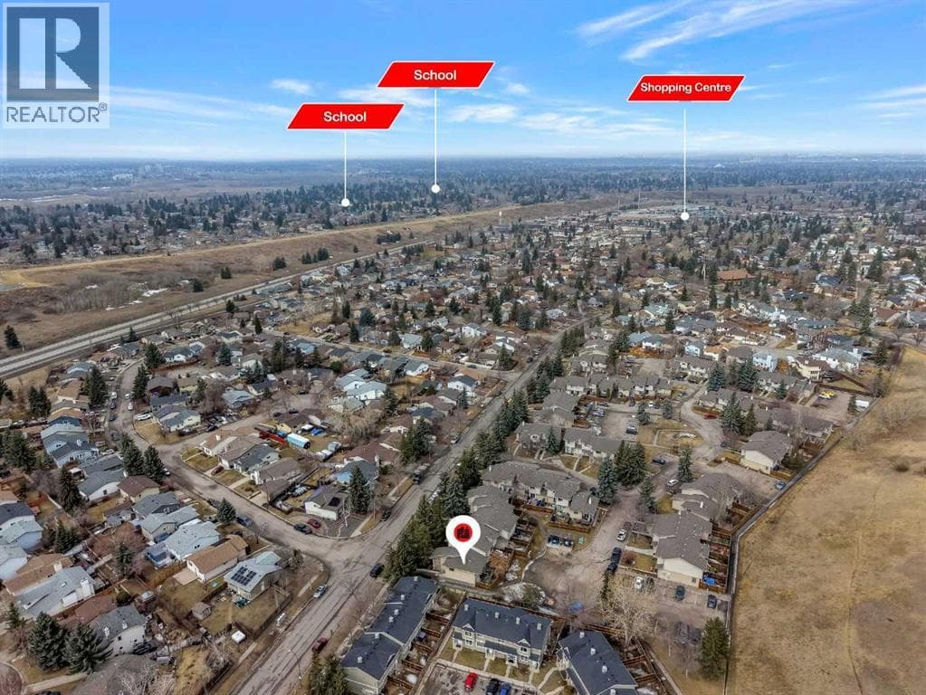 115 Deerfield Drive SE — photo 3