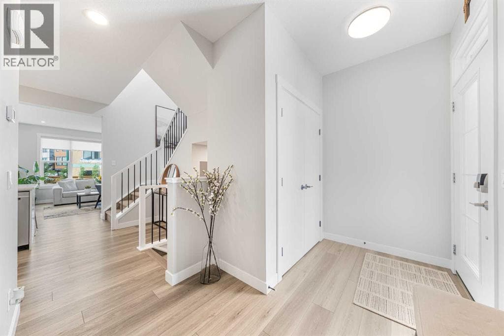 116 Rowmont Heath NW — photo 5