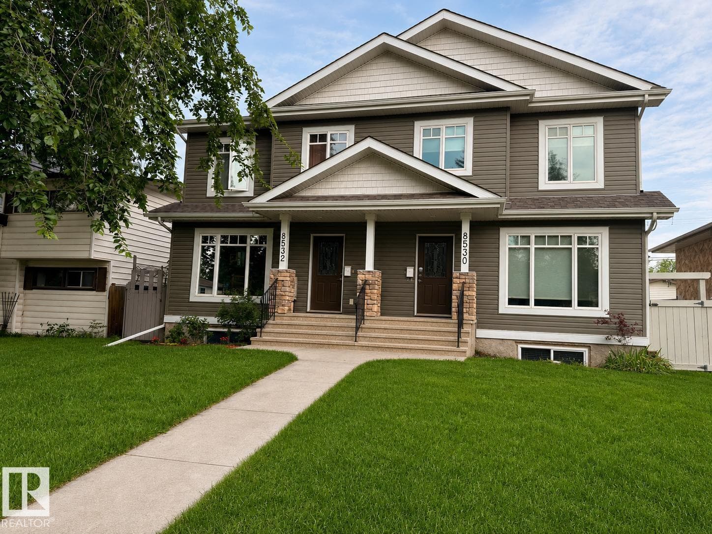 8530 76 AV NW — photo 2