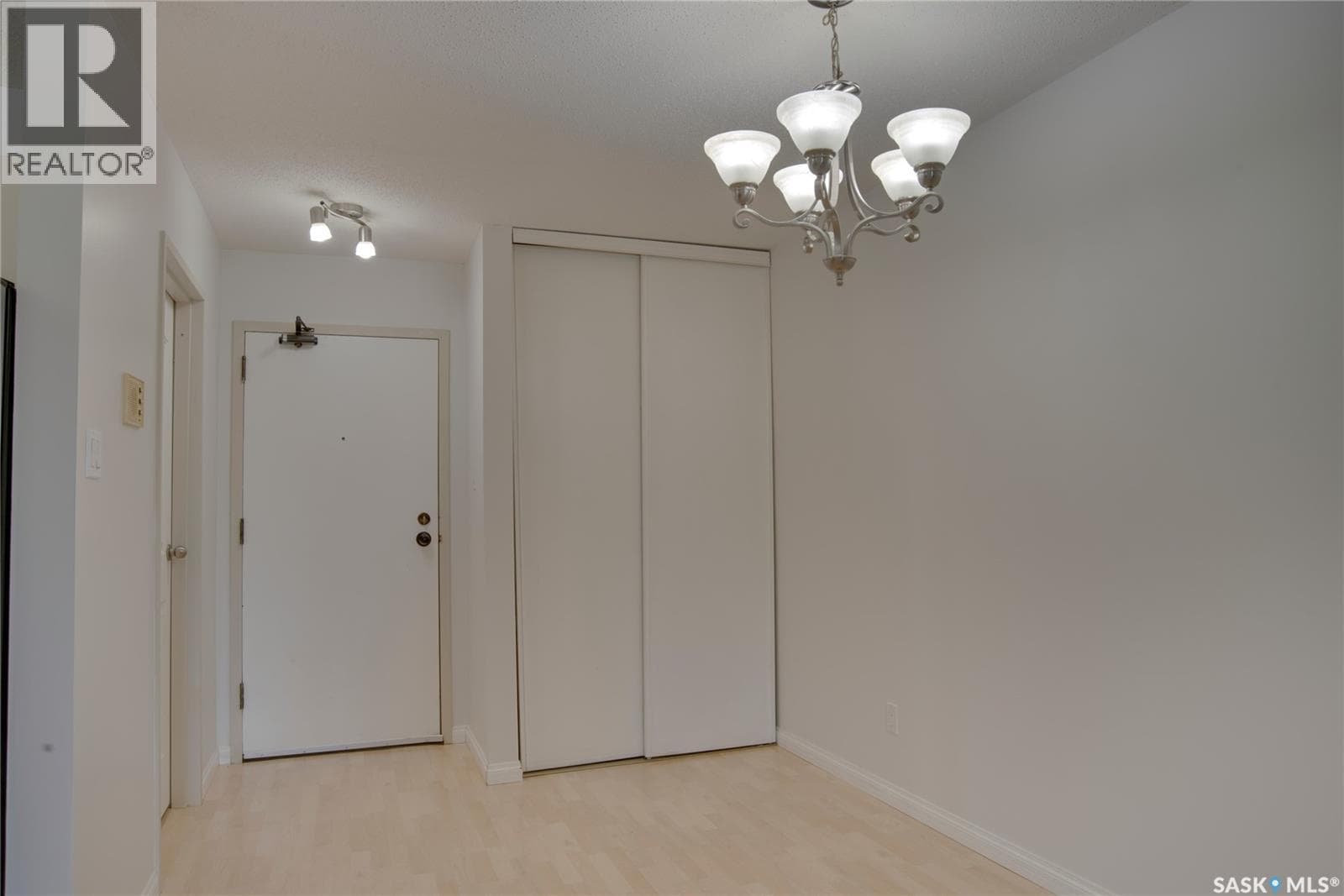 206 730A Heritage LANE — photo 3