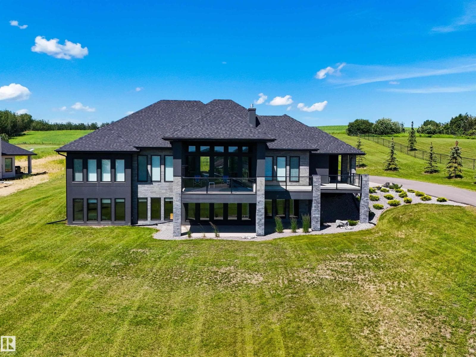 #24 27320 TWP ROAD 534
