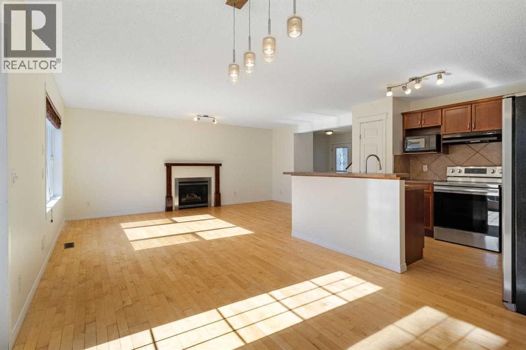 78 Cougar Plateau Way SW — photo 4