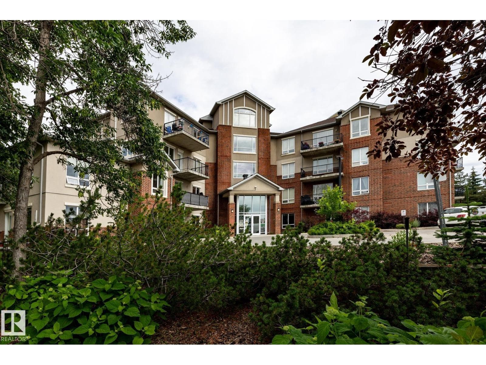 #416 6220 134 AV NW