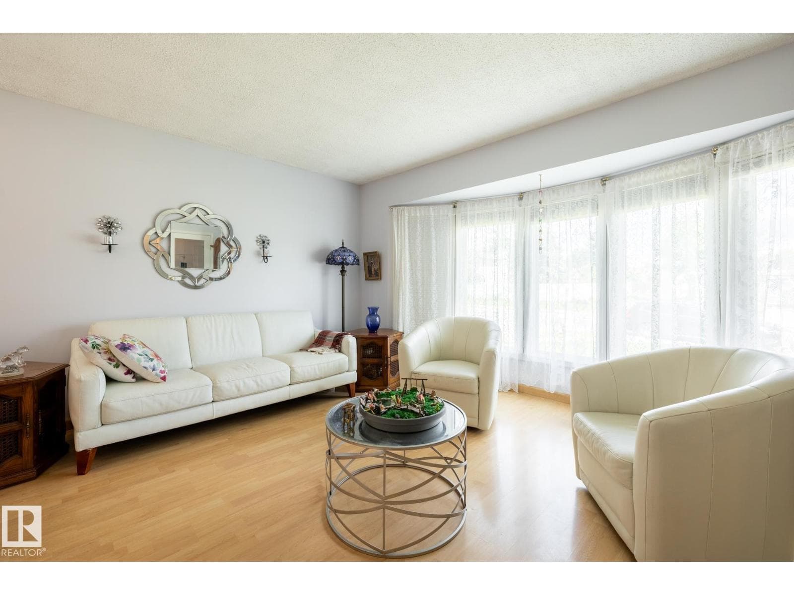 2309 MILLBOURNE RD W NW — photo 2