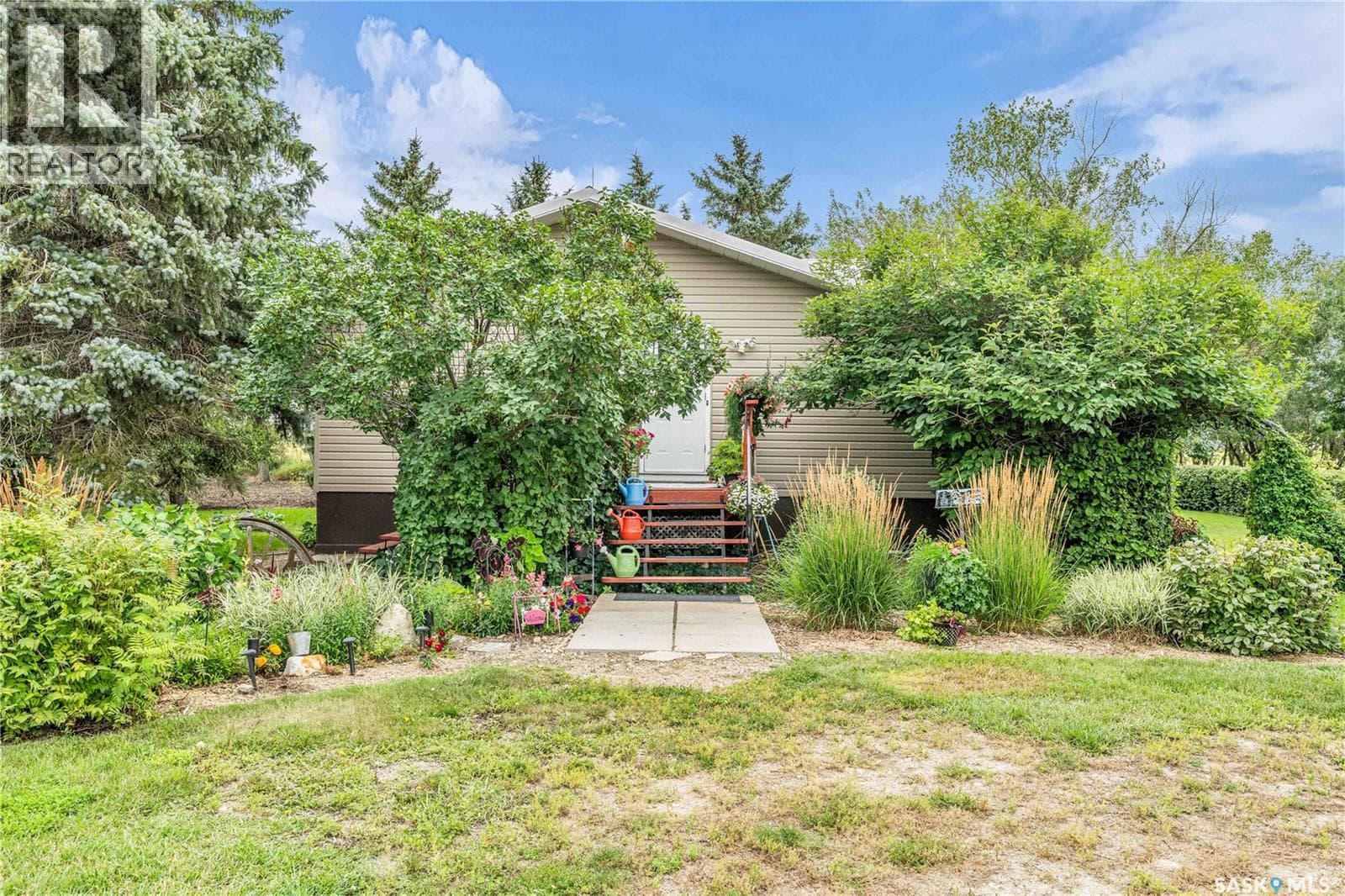 Purves Acreage — photo 3