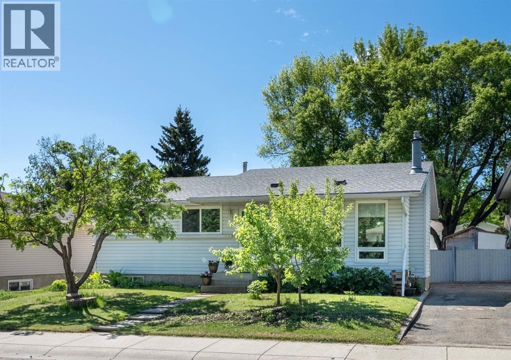 1019 Lysander Drive SE — photo 3