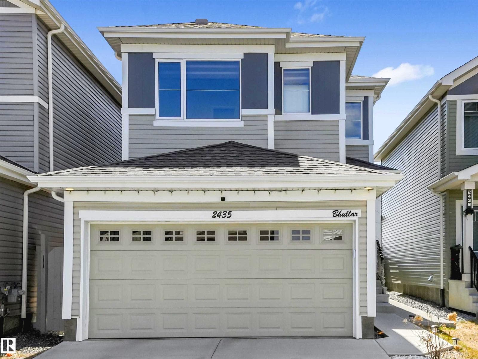 2435 12 AV NW