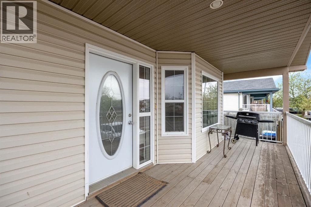 209 Ash Way — photo 2