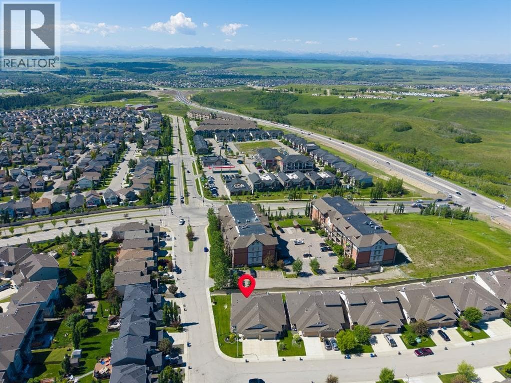 230 Sunset Square — photo 5
