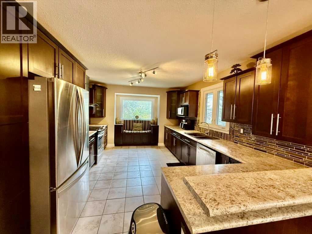 147 Seabolt Crescent — photo 5
