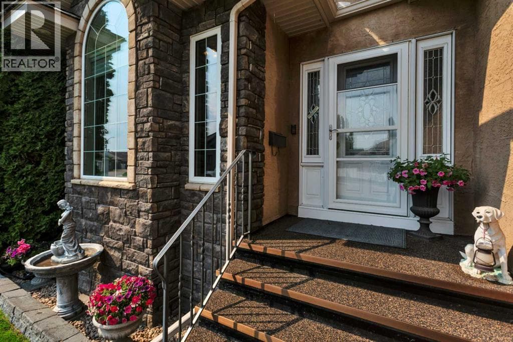26 Alexander Crescent — photo 4