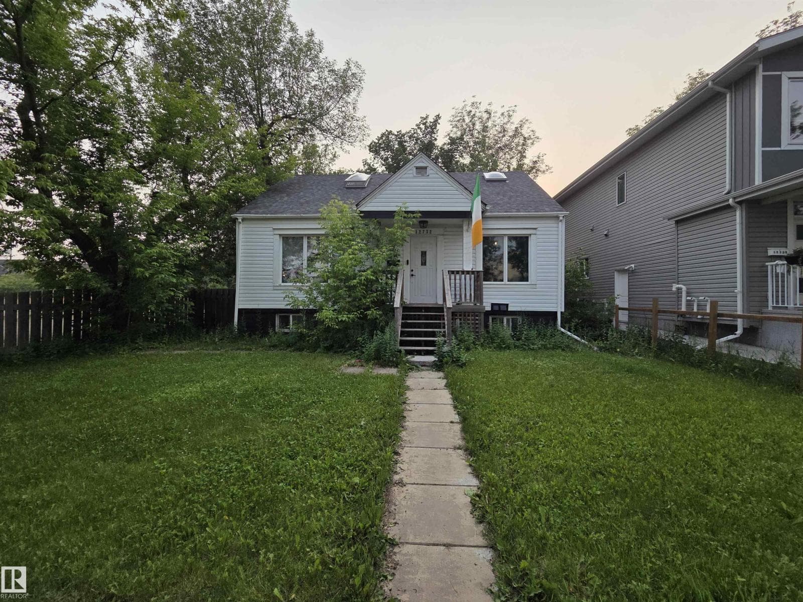 12732 120 ST NW