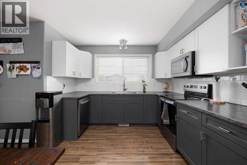 7, 220 Swanson Crescent — photo 4
