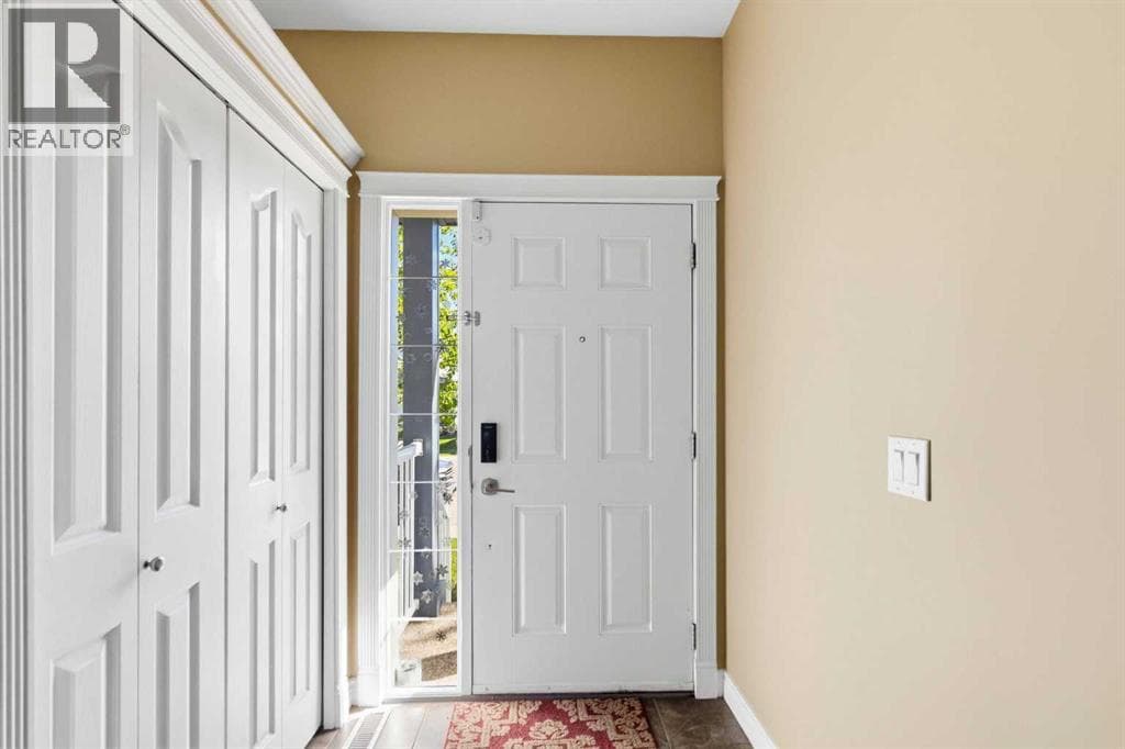 164 FIREWEED Crescent — photo 3