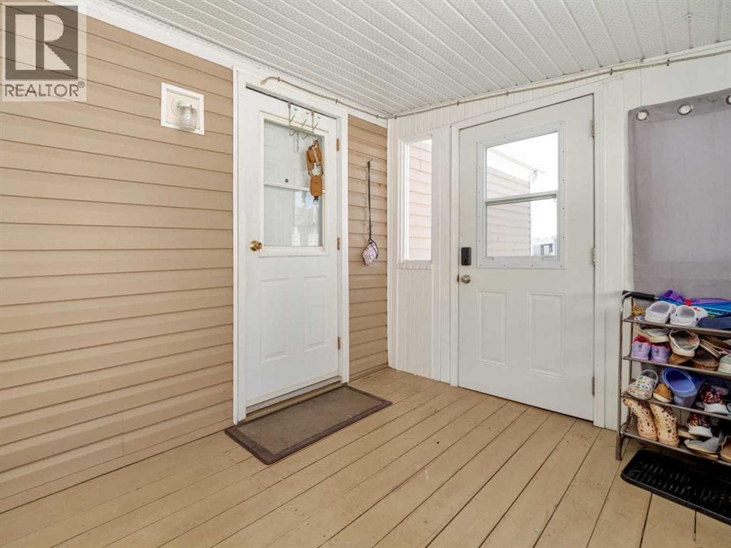 22 Westover Crescent — photo 4