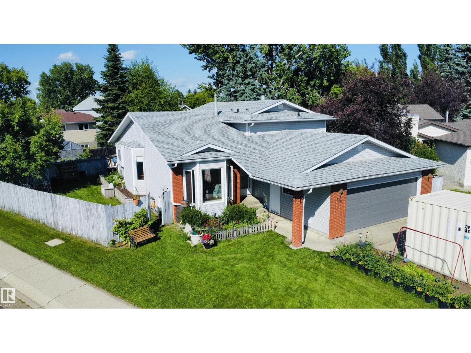 160 ST. ANDREWS DR