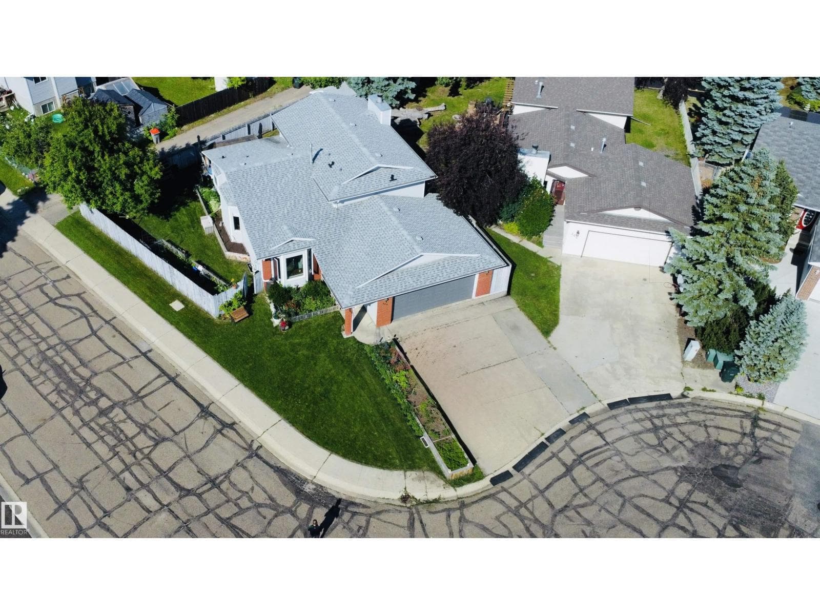 160 ST. ANDREWS DR — photo 4