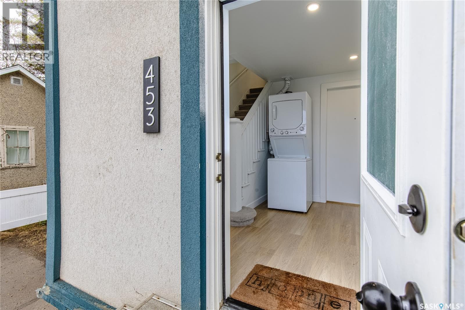 453 LILLOOET STREET W — photo 5