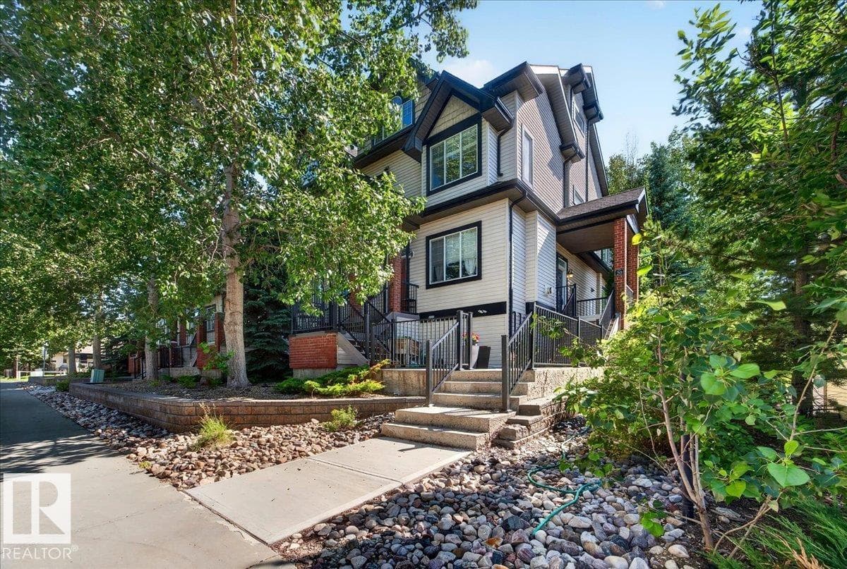 #20 4821 TERWILLEGAR CM NW — photo 3