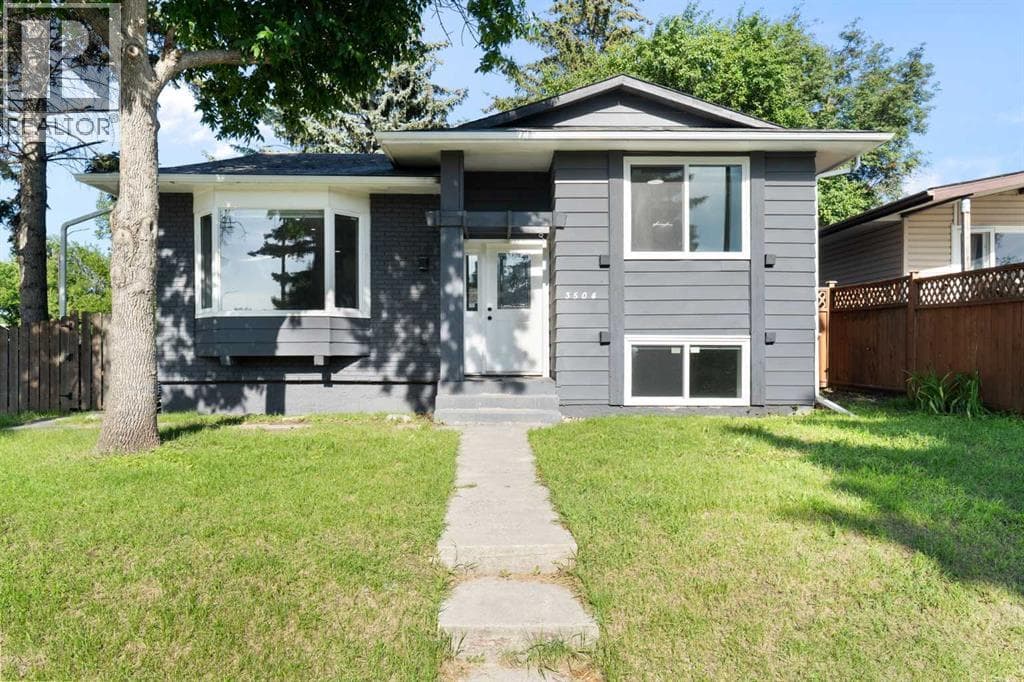3504 33 Street SE — photo 2