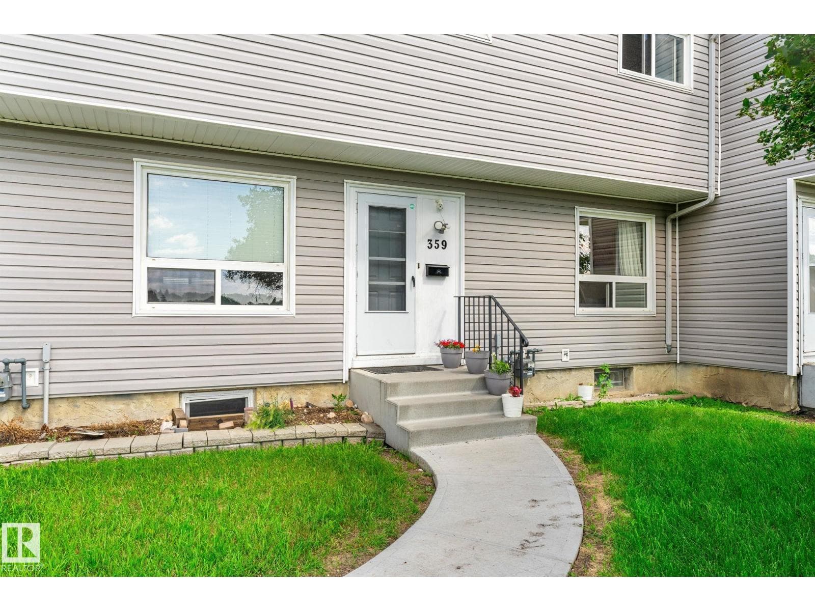 359 NORTHGATE TC NW