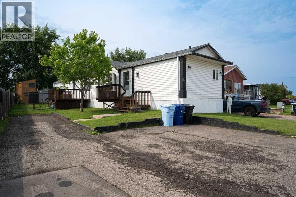 157 Grandview Crescent — photo 4