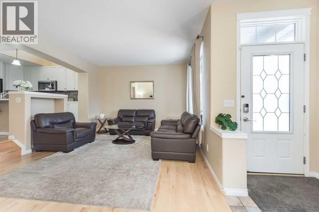 1005 NEW BRIGHTON Gardens SE — photo 3
