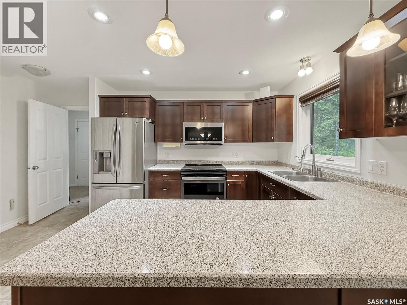 205 Aspen Ridge ROAD — photo 5