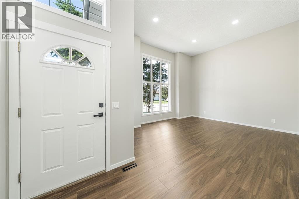 190 Coverdale Road NE — photo 3
