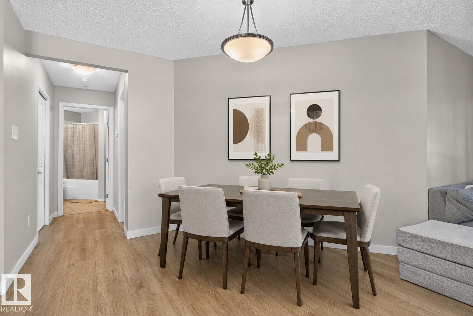 #140 301 CLAREVIEW STATION DR NW — photo 3