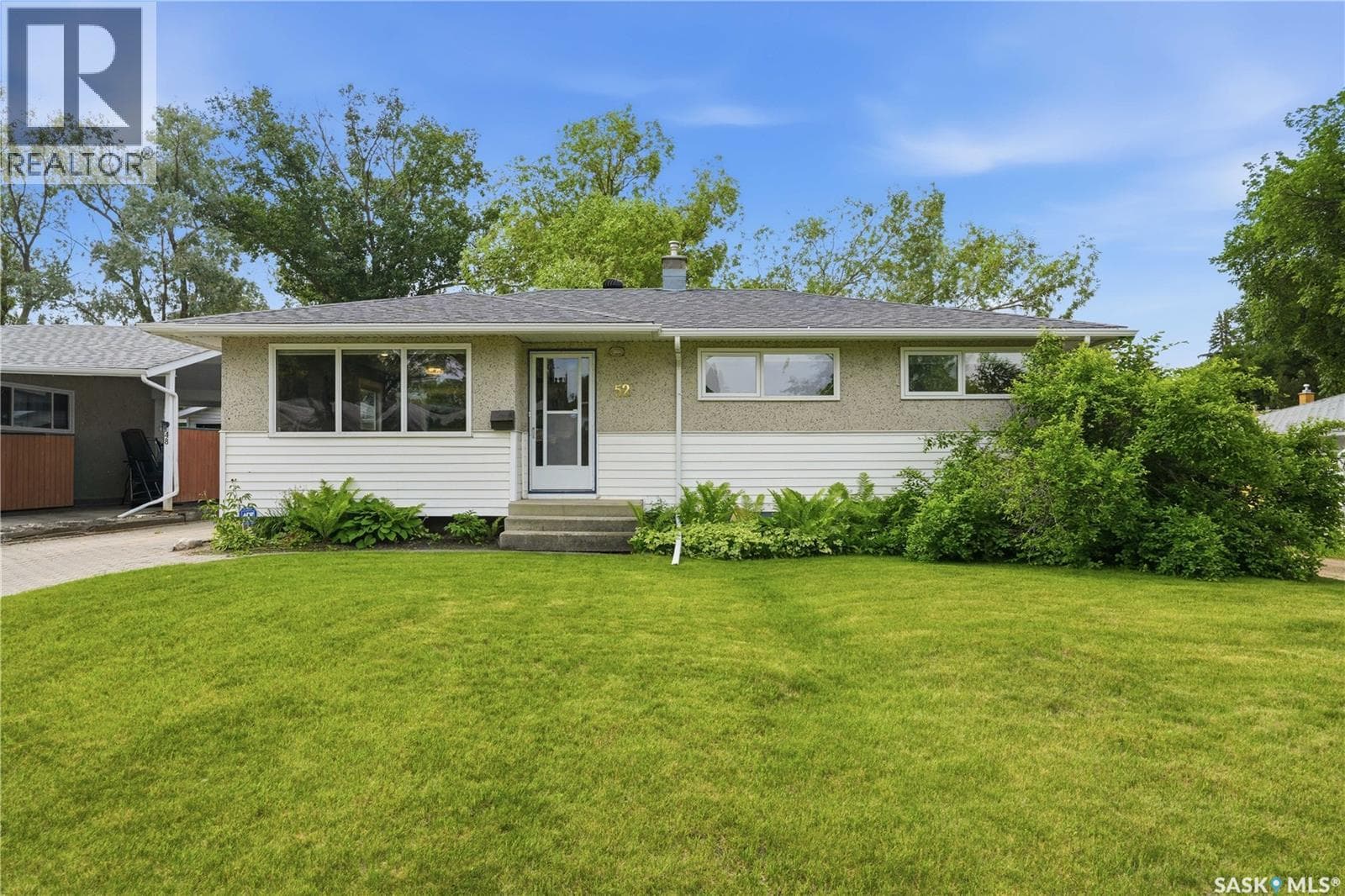 52 Tucker CRESCENT