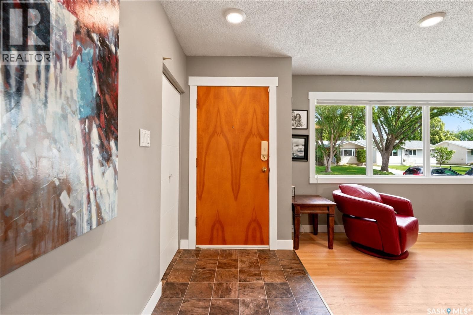 52 Tucker CRESCENT — photo 3