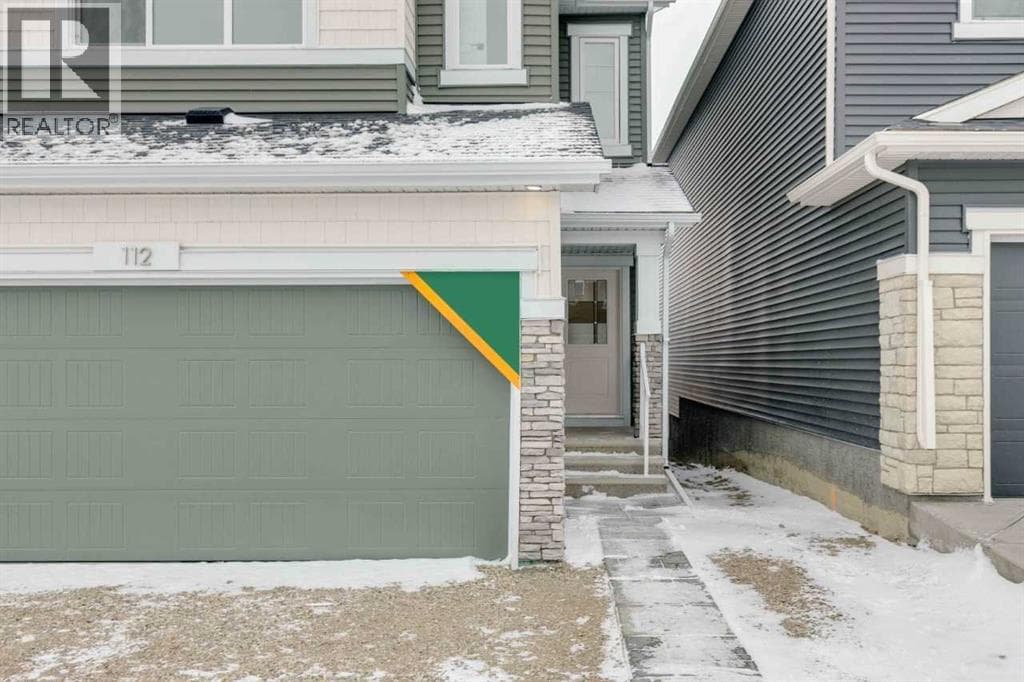 112 Amblefield Grove NW — photo 4