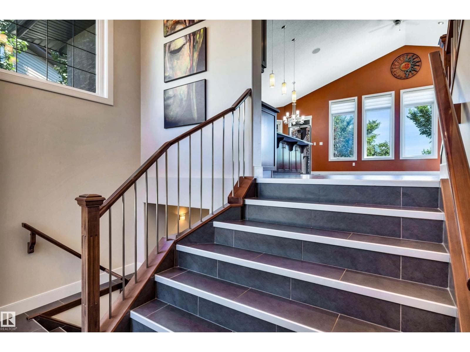 9 SHOREWOOD CR — photo 4