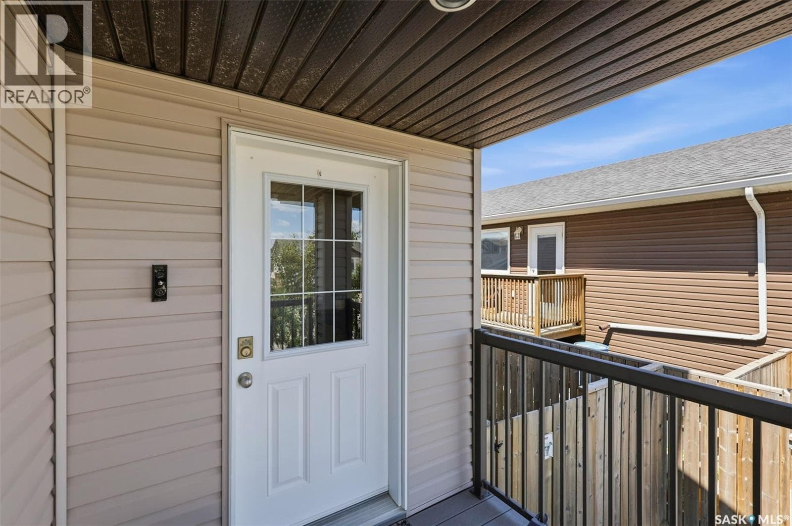 310 Martens AVENUE — photo 4