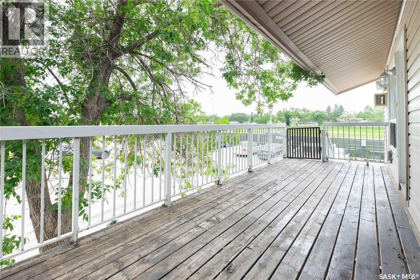 162 160 Gore PLACE — photo 4
