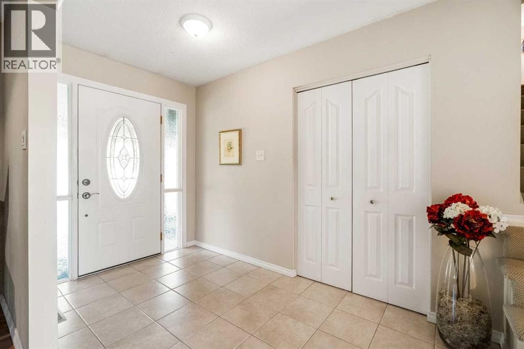1102 Lake Christina Way SE — photo 4