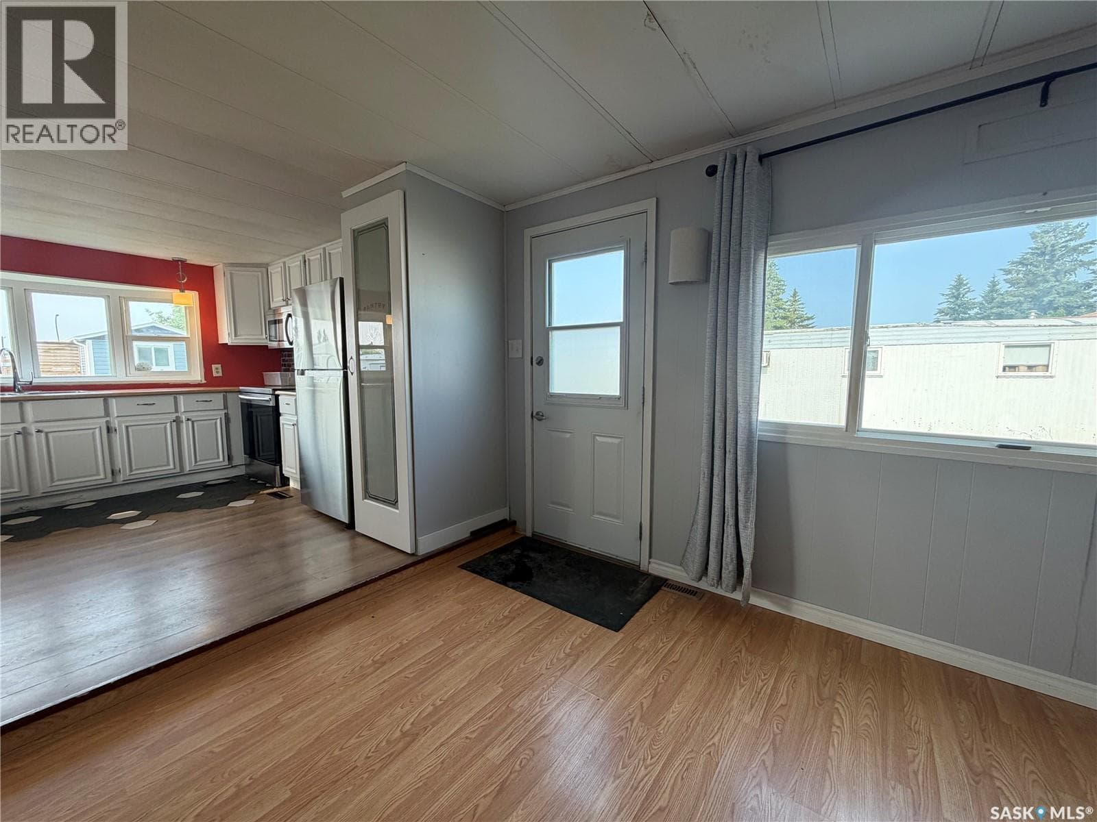 241 Cypress WAY — photo 4