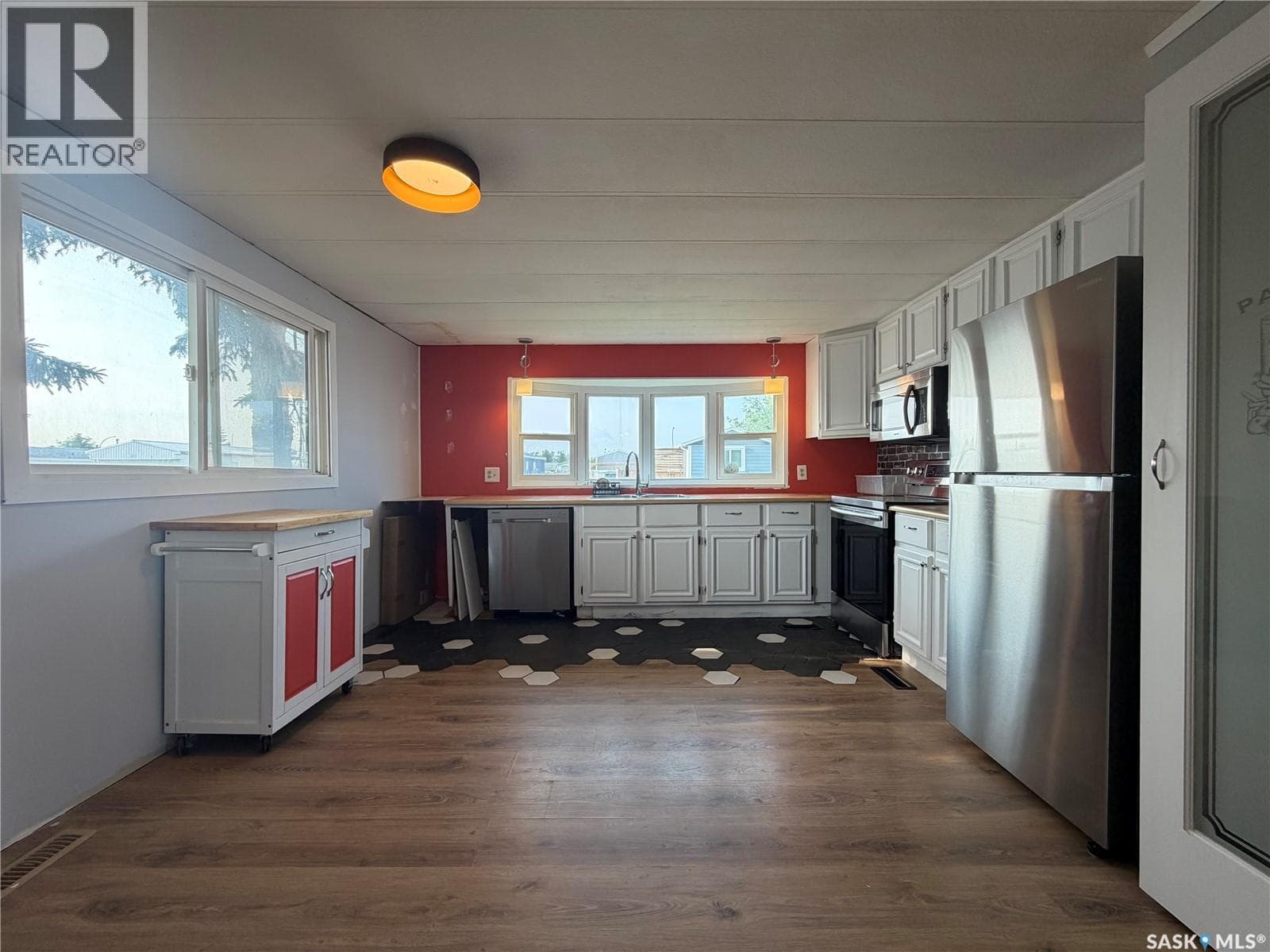 241 Cypress WAY — photo 5