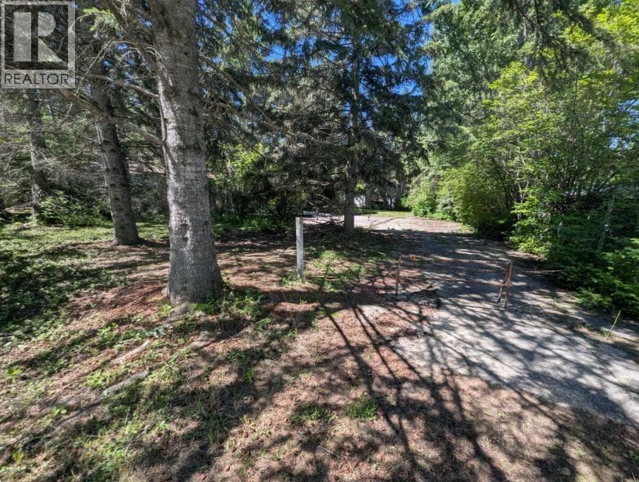 5 Hummingbird Lane — photo 2