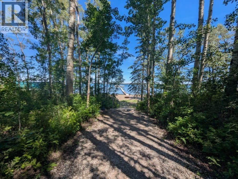 5 Hummingbird Lane — photo 4
