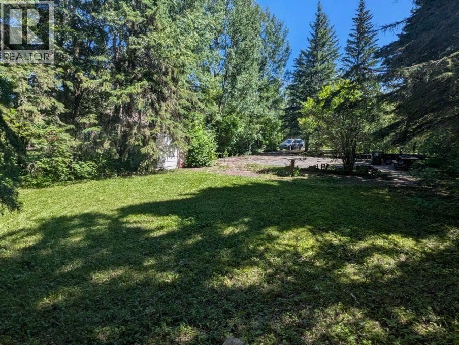 5 Hummingbird Lane