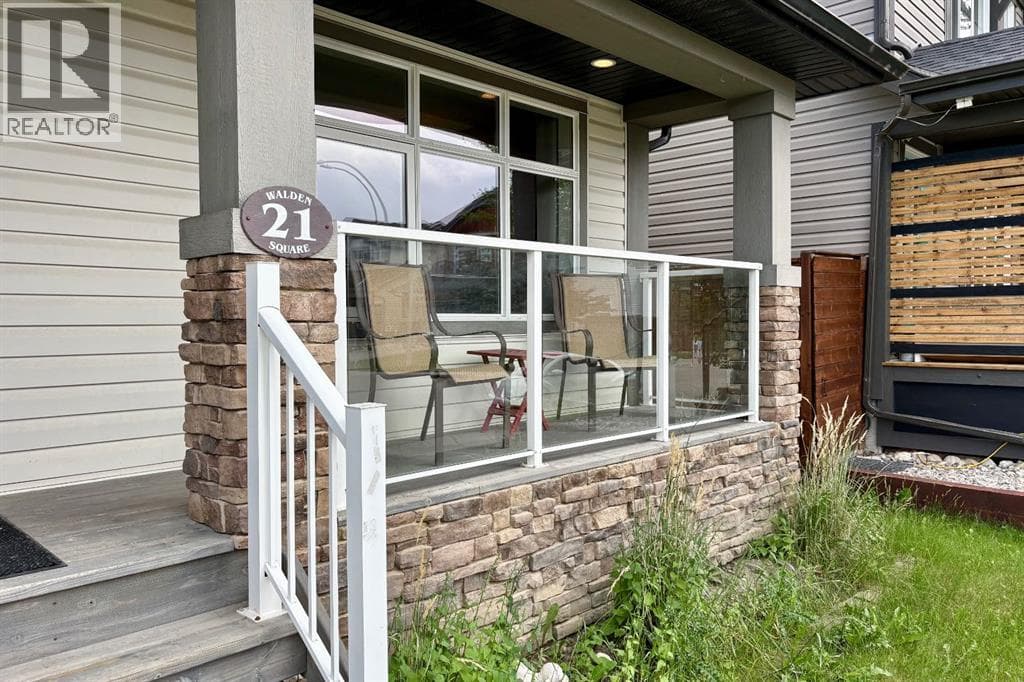 21 Walden Square SE — photo 3