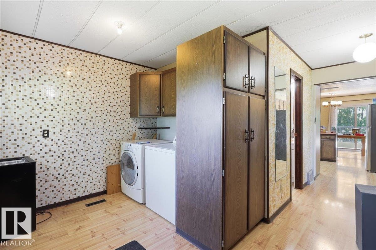 48330 Hwy 770 — photo 3