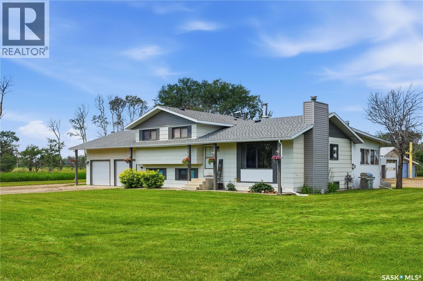 Sivertson Acreage — photo 2