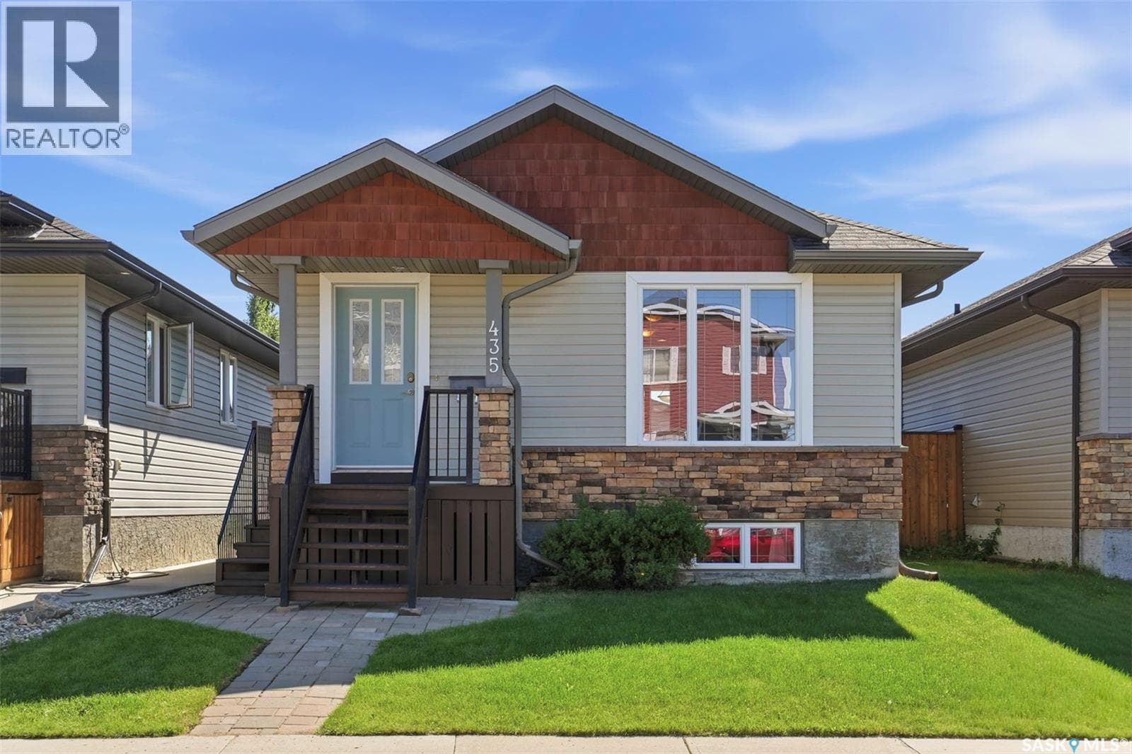 435 COAD MANOR