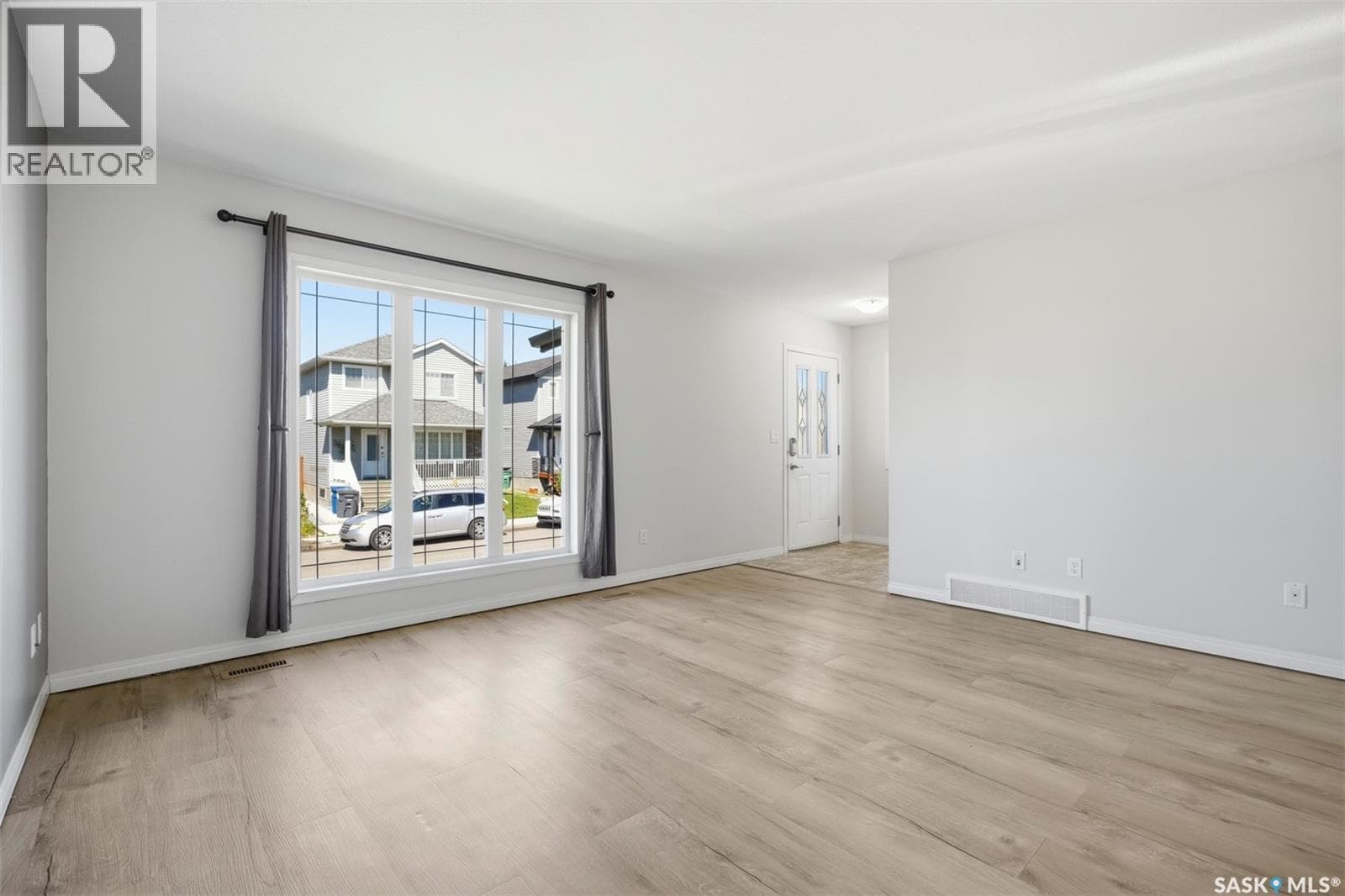 435 COAD MANOR — photo 4