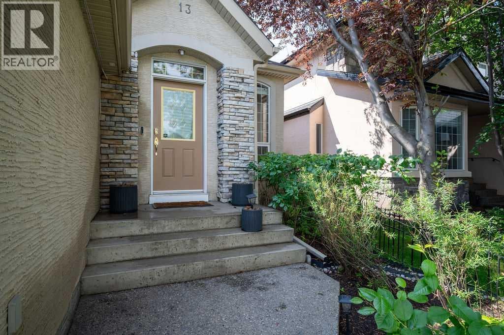 13 Cranston Drive SE — photo 4