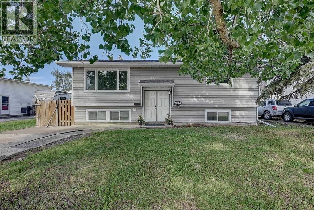 7634 Patterson Drive — photo 2